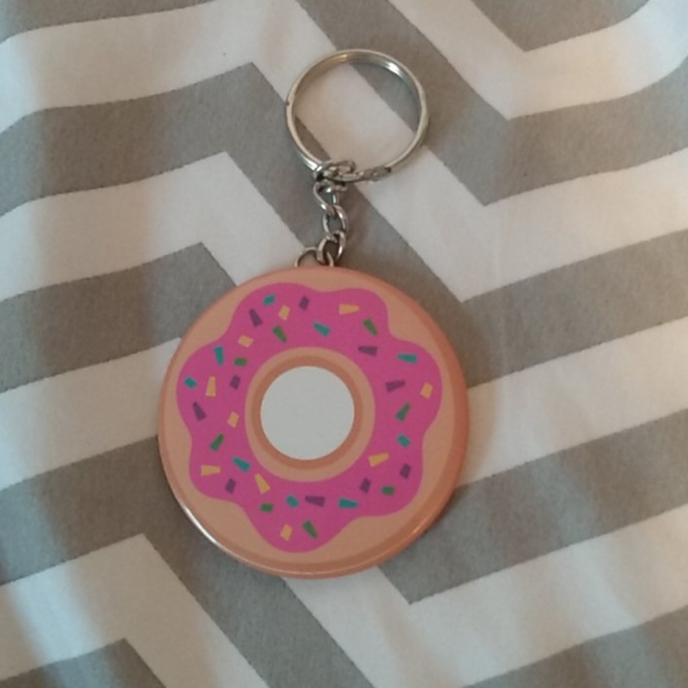 A cute makeup small mirror 😊